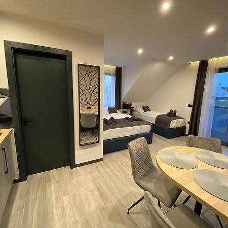 Luxury Apartments Keszthely Buitenkant foto