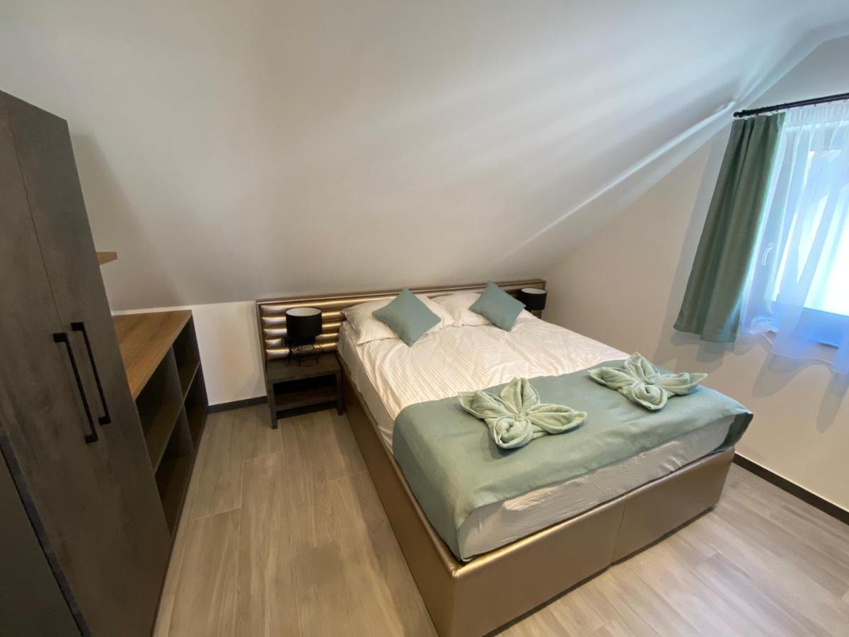 Luxury Apartments Keszthely Buitenkant foto